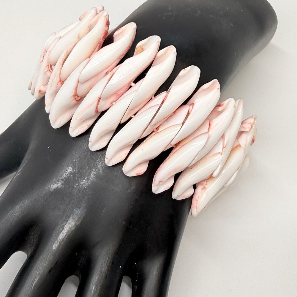 Natural Conch Seashell Stretch Bracelet